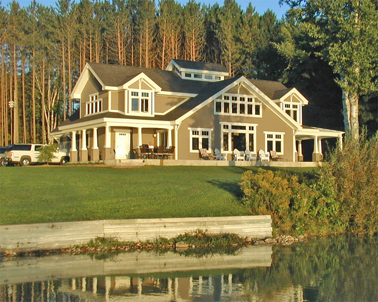 Lakeside Upper Michigan Home